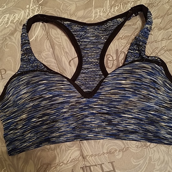 VS PINK Sports Bra - Picture 1 of 5